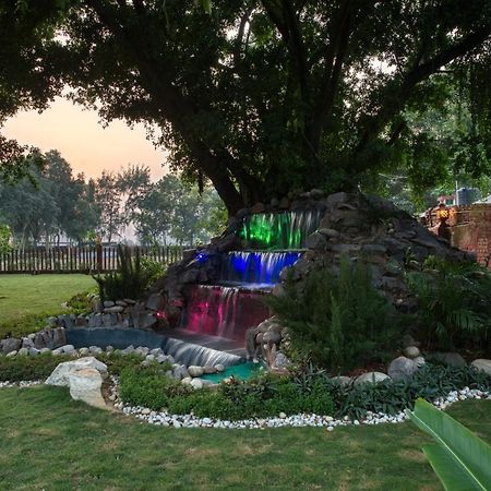 Sunahari Bagh - Pool Farm Retreat @ 古尔冈 外观 照片